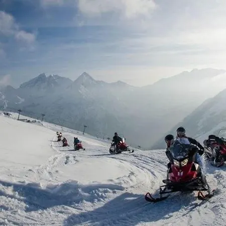 T2 4 A 6 Pers Vue Montagne Et Piscine * Vignec